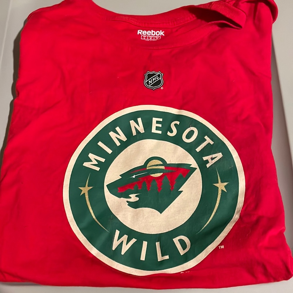 Minnesota Wild Suter Shirt